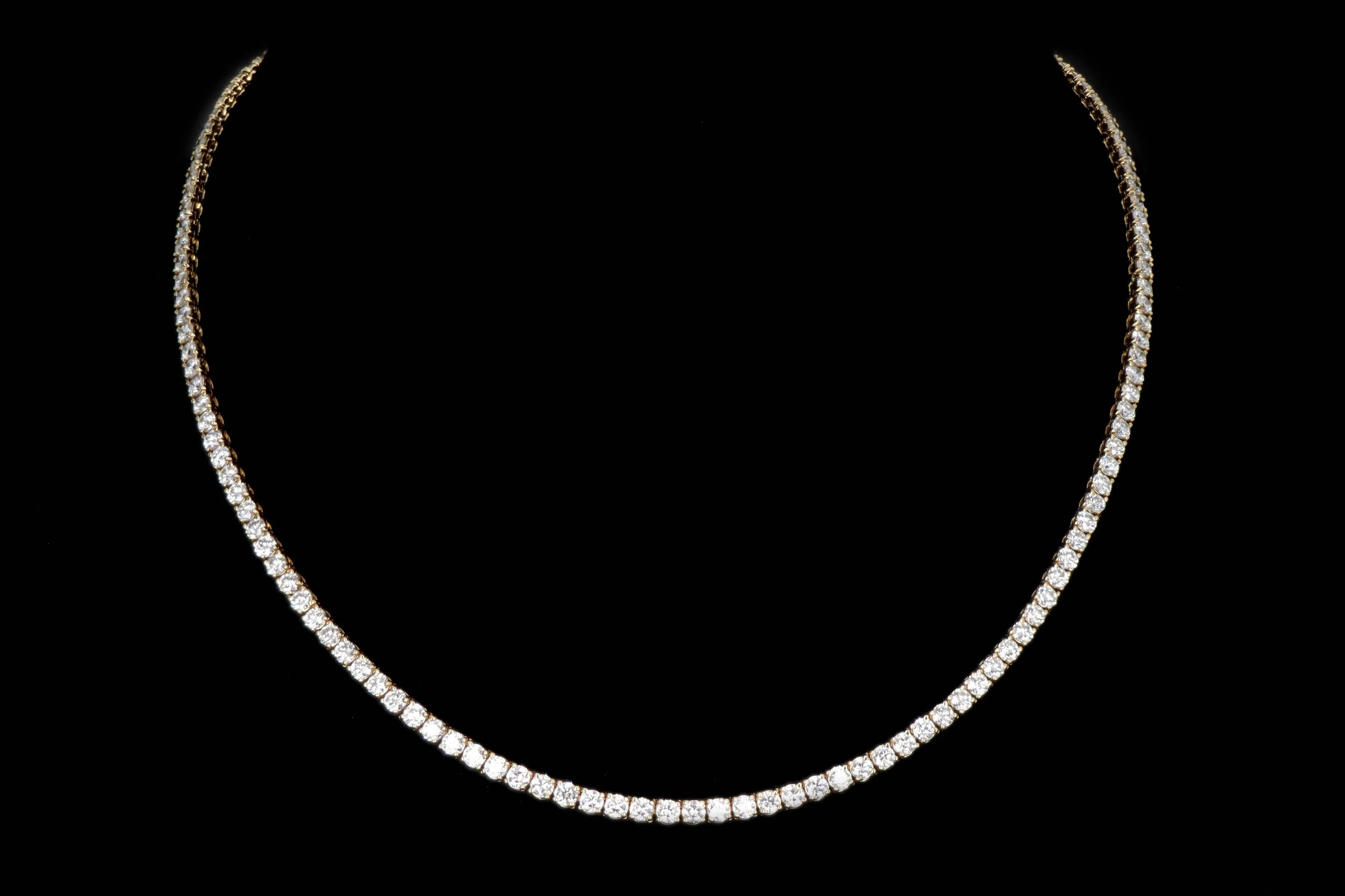 14K Yellow Gold 13.27 Carat Total Weight Round Brilliant Diamond Tennis Necklace