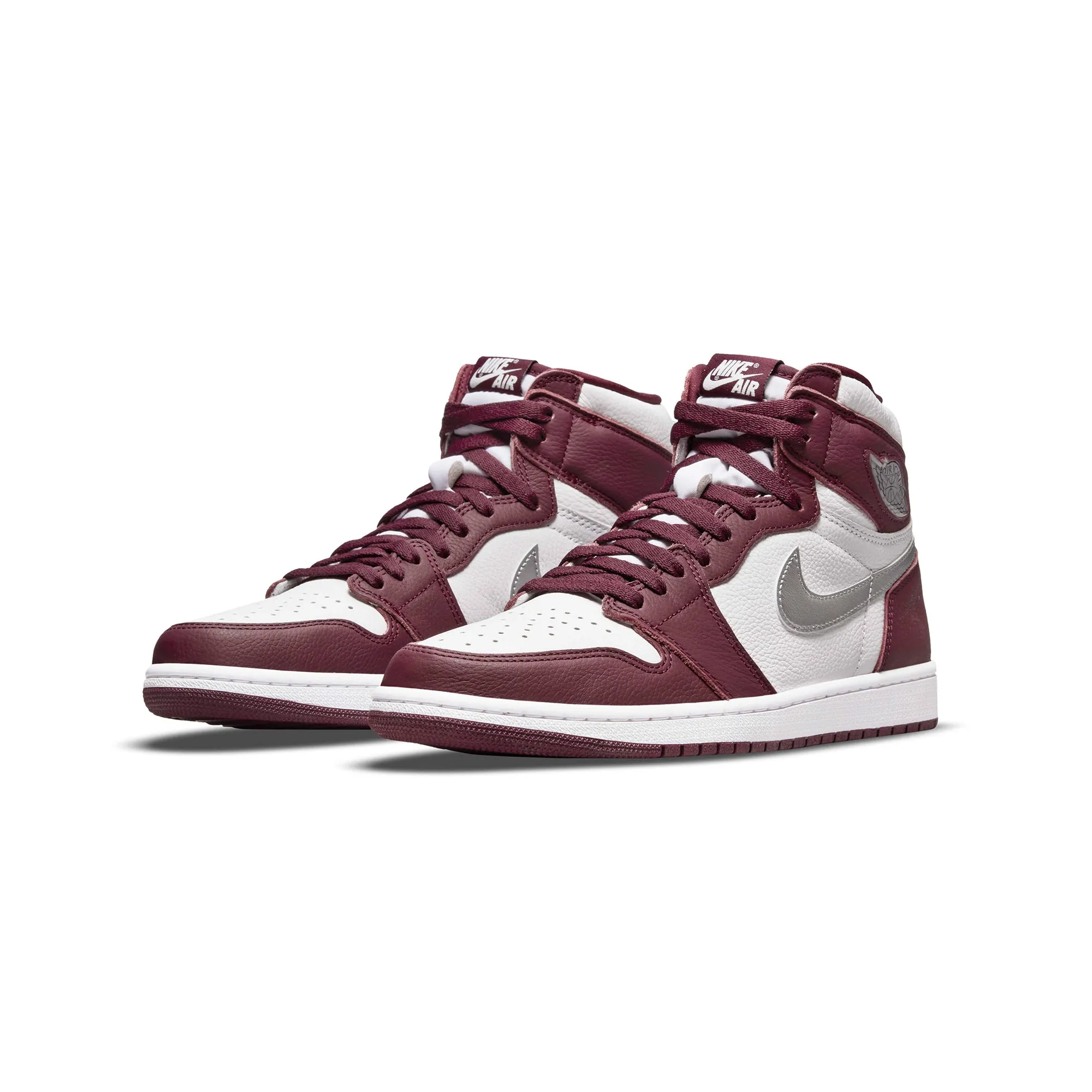 Air Jordan Mens 1 Retro High OG Bordeaux Shoes