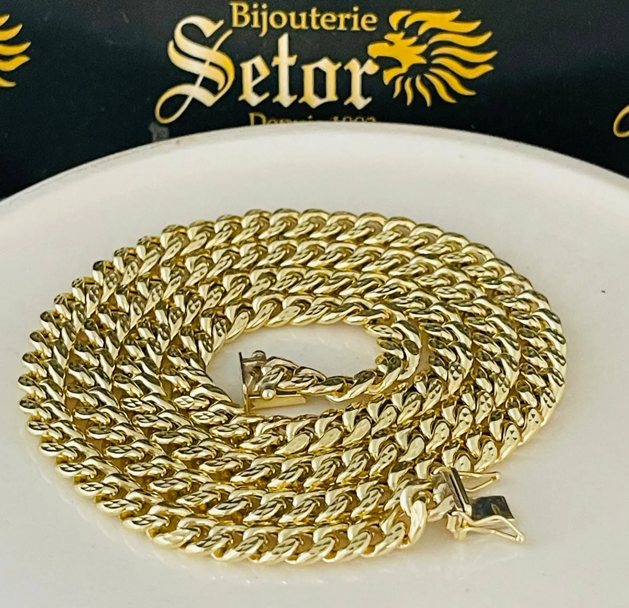 Diamond cut cuban link chain