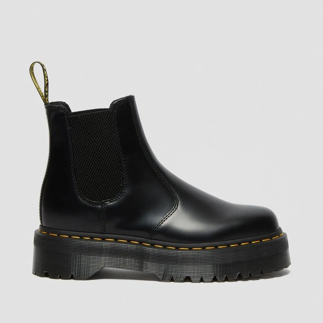 Dr. Martens 2976 Quad Chelsea Boot