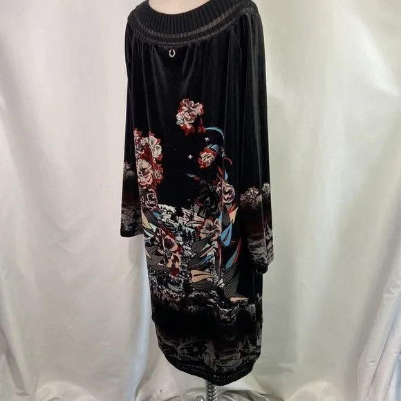 SaveTheQueen black velvet print dress