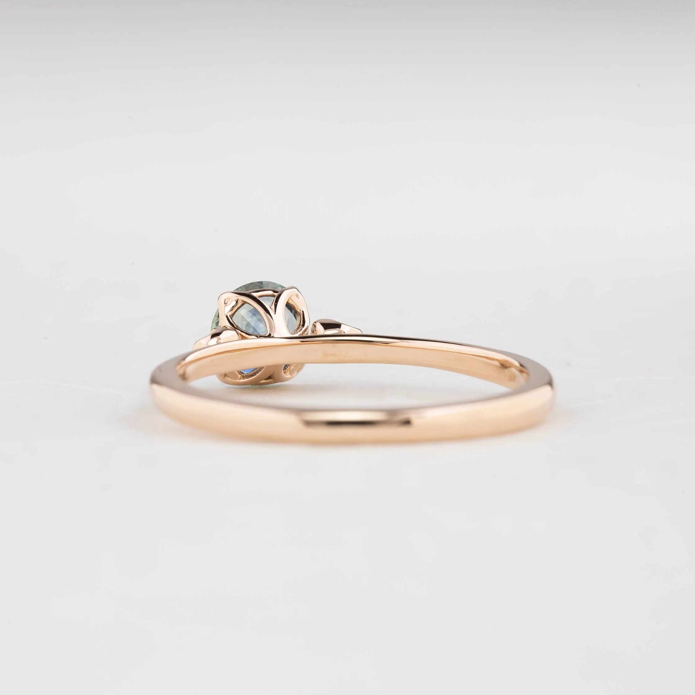 Sofia Ring 0.66ct Teal blue Montana Sapphire, 14K Rose Gold