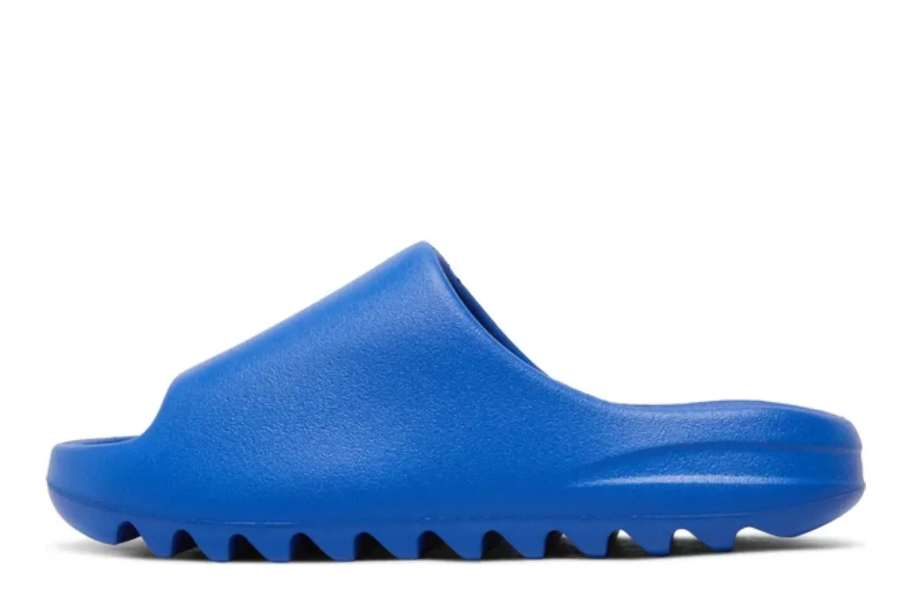 Yeezy Slides 'Azure'